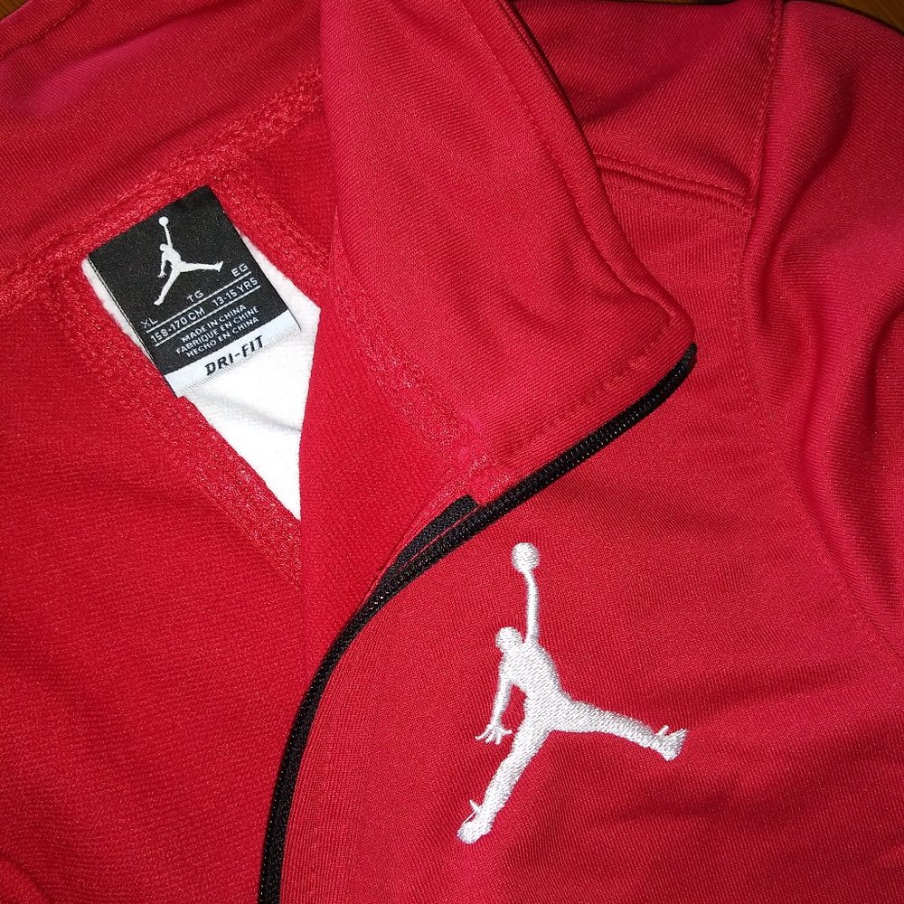 Jordan jacket (youth size xl)
